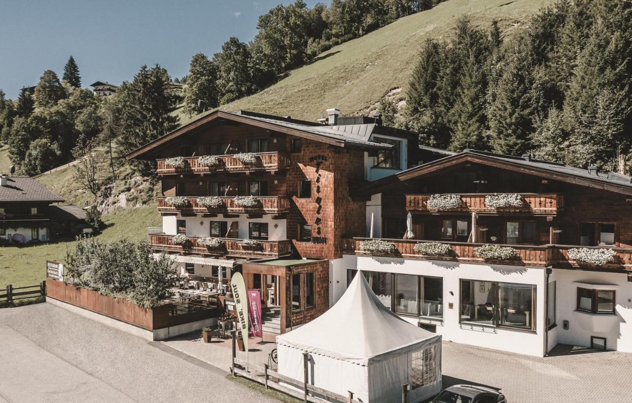 Hotel & Appartements Tiroler Buam Зальбах-Хинтерглемм Экстерьер фото